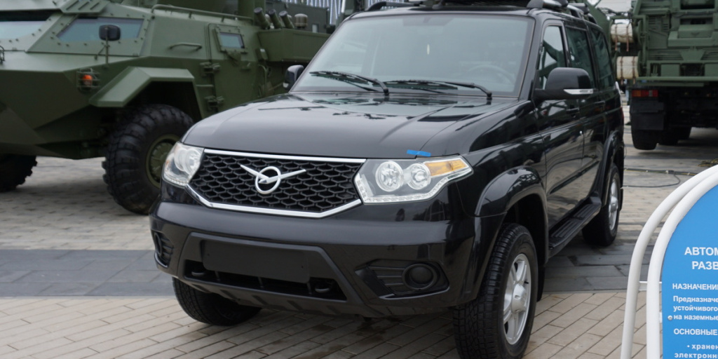 In Touch with the Sky: Automated system of reconnaissance, command and communication of forward air controller “Pustelga”